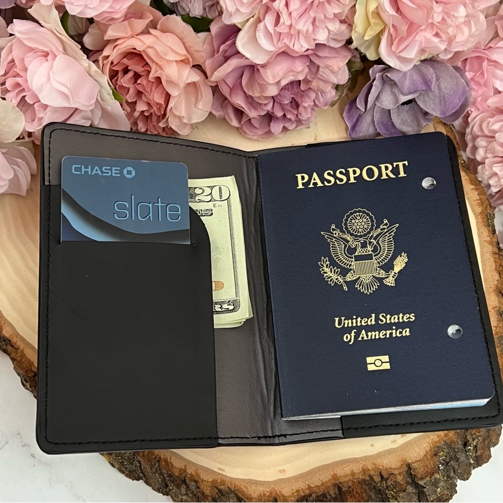 Mr & Mrs Vegan Leather Airplane Passport Cover Holder Case - Picture 7 of 15